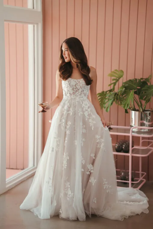 Stella York 8213